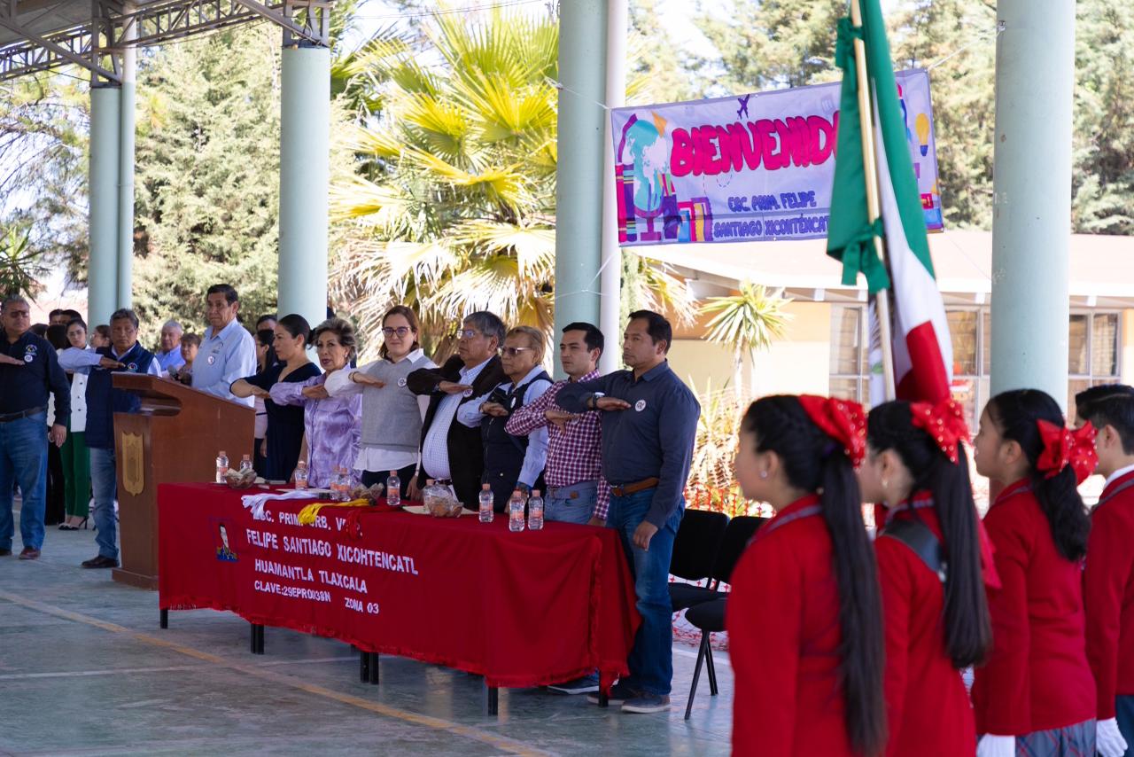 Gobierno Municipal de Huamantla fomenta los valores cívicos en el 4to Concurso de Escoltas
